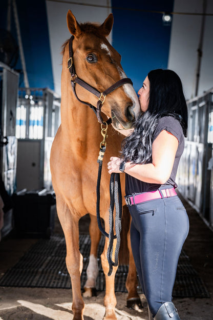 Stretchy Equestrian Belt with Snaffle Buckle