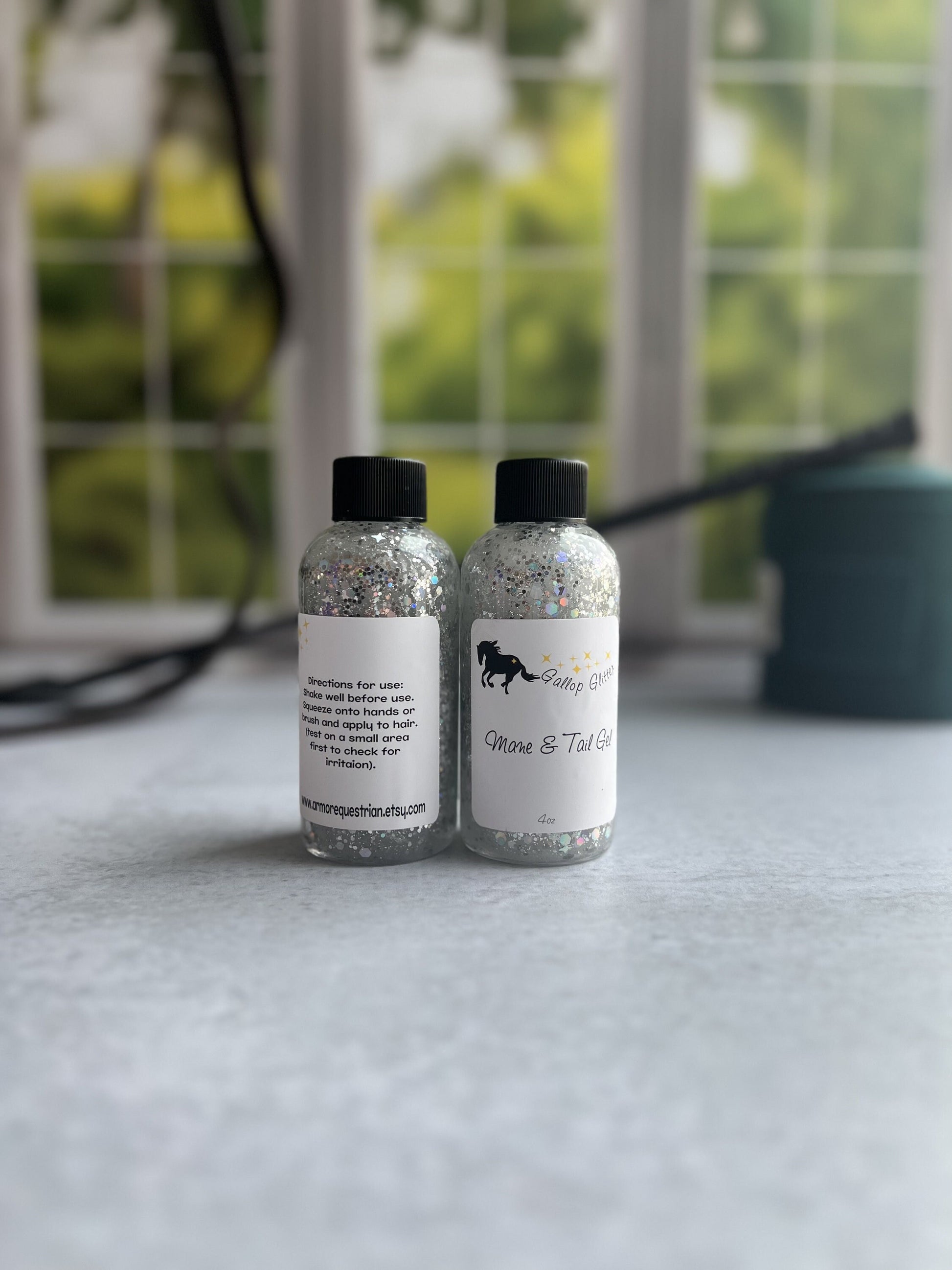 Gallop Glitter Mane and Tail Gel - front and back labels